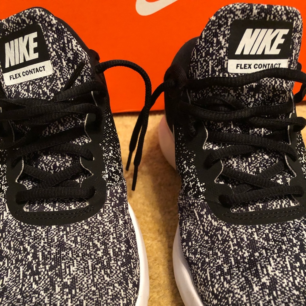 Women’s bike Flex contact size 9